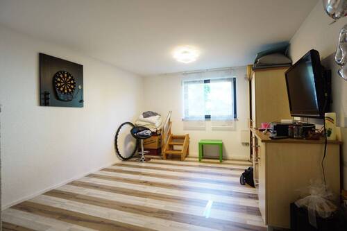 Hobbyraum im Untergeschoss - 