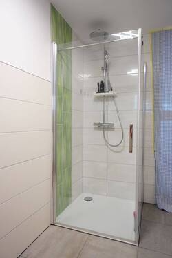 DU/WC im Untergeschoss - 