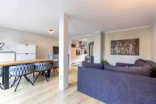 Wohn- und Essbereich - 