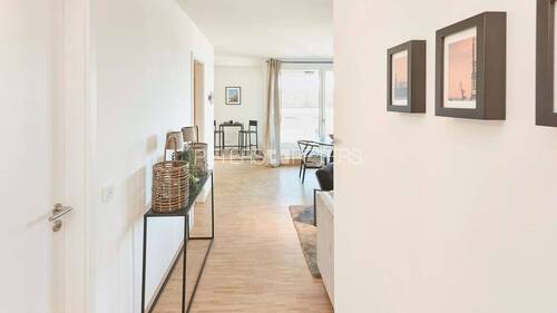 Flur (Beispiel Musterwohnung) - Etagenwohnung mit 72,40 m&sup2; in Hamburg zur Miete