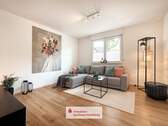 Titelbild mit Logo - Charmante 5-Zimmer-Erdgeschosswohnung mit Terrasse - Stilvoll wohnen in Römerberg bei Speyer