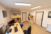 Büro / Wohnraum 1 Einlieger - 