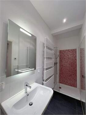 Peter Dondorf Immobilien - Gäste Badezimmer - 