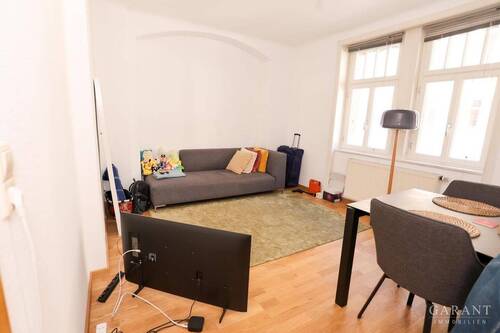 Wohnen - 2 Zimmer Etagenwohnung zum Kaufen in Stuttgart