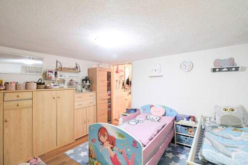 Kinderzimmer EG - 