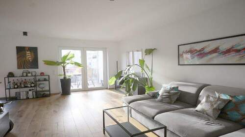 Bild2 - 3 Zimmer Etagenwohnung zur Miete in Erftstadt-Liblar