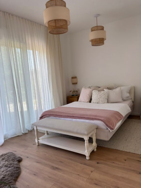 893fadf8-47ef-43ba-b8fe-fd91f146a464 - 