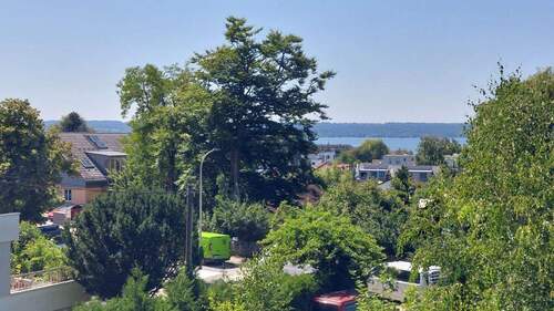 Ausblick auf den See - Traumhafter Blick auf den Ammersee - renovierungsbedürftige großzügige Wohnung mit riesiger Terrasse