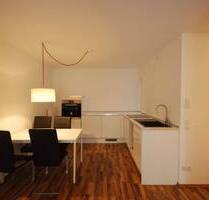 Innenstadt und doch sehr ruhig - Hochwertig renoviertes 2 Zimmer Apartment direkt an der Stadtmauer - Nürnberg Lorenz