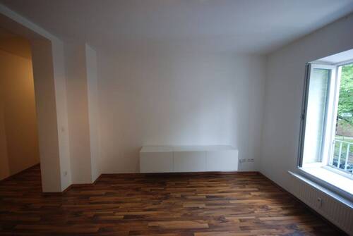 Wohnzimmer - Etagenwohnung mit 46,50 m² in Nürnberg zur Miete