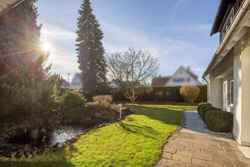 Ö - 7 Zimmer Einfamilienhaus in Memmingen