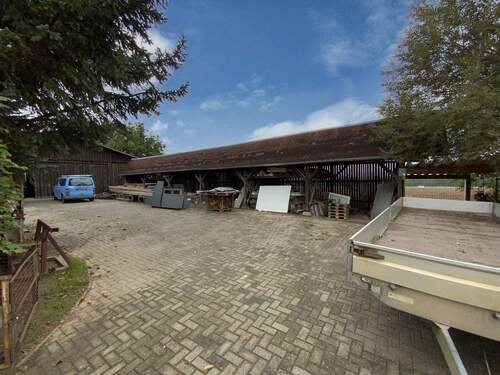 Überdachte Abstellmöglichkeit - 