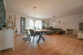 Wohnzimmer EG - Einfamilienhaus mit 249,50 m&sup2; in Edewecht zum Kaufen