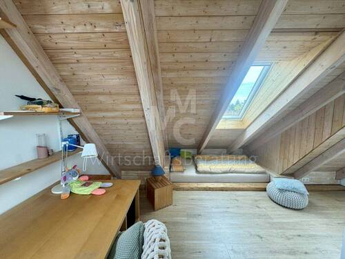 Spitzboden - 