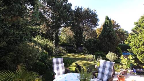 Garten - ***Großzügiges Reihenendhaus mit exklusiven Wintergarten und zusätzlichem Baurecht***