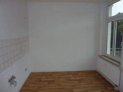 25041-2.jpg - 3 Zimmer Etagenwohnung zur Miete in Weißenfels