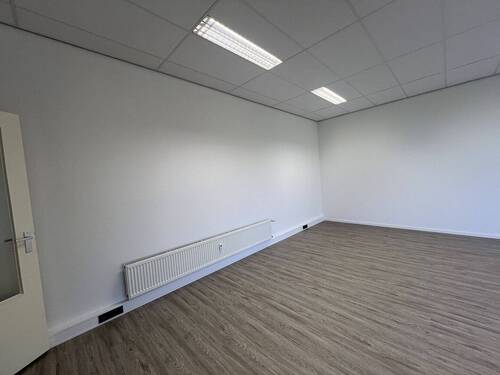 Büroraum (2) - 