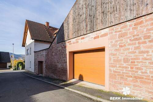 Außenansicht - 6 Zimmer Mehrfamilienhaus, Wohnhaus in Großheubach