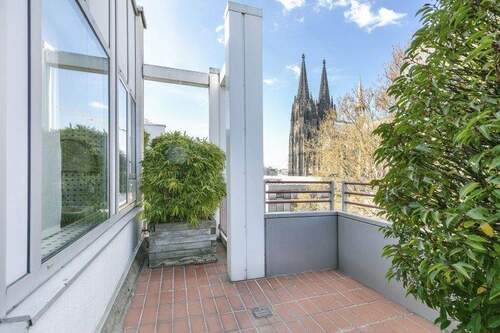 Terrasse mit Blick auf den Dom - 