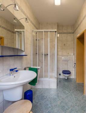 Bad im Hochparterre (1) - 