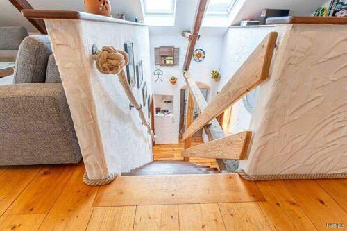 Treppe OG-DG - WE2 - 