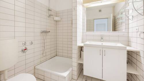 Badezimmer - 1 Zimmer Etagenwohnung in Norderstedt