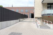 Auffahrt zum Parkplatz - 