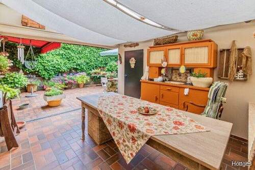 Terrasse - Reihenmittelhaus mit 110,00 m&sup2; in Mönchengladbach zum Kaufen