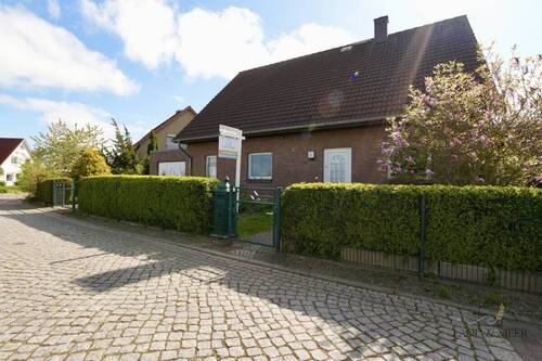 Frontansicht - 5 Zimmer Einfamilienhaus in Neustadt in Holstein / Pelzerhaken