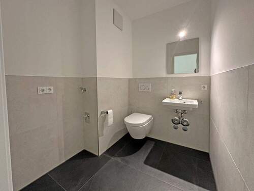 WC - 