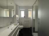Duschbad mit Fenster - 