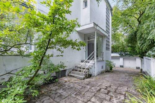 Eingangsbereich - 1 Zimmer Mehrfamilienhaus, Wohnhaus zum Kaufen in Köln