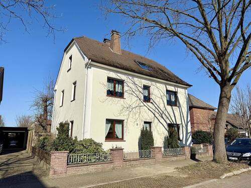 Hausansicht - 8 Zimmer Mehrfamilienhaus, Wohnhaus zum Kaufen in Bad Oeynhausen