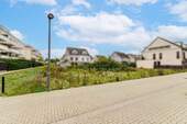 Grundstück Straßenansicht - Grundstück zum Kaufen in Neu-Isenburg