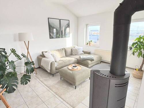 Wohnzimmer - Etagenwohnung mit 80,00 m² in Trierweiler zur Miete