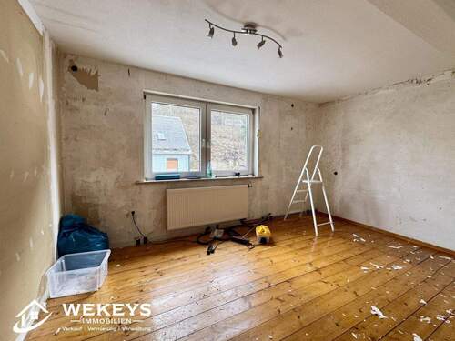 Schlafzimmer 1 von 3 - 