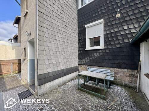 kleiner Innenhof an der Werkstatt - 