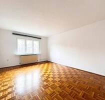 Renovierungsbedürftige, helle 2-Zimmer-Wohnung im grünen Lichtenrade - Berlin