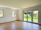 Wohnbereich - 2 Zimmer Etagenwohnung zur Miete in Traunstein