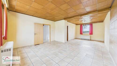 Wohn-/Esszimmer EG - 