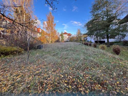 Grundstücksansichten - 4 Zimmer Etagenwohnung zum Kaufen in Cottbus