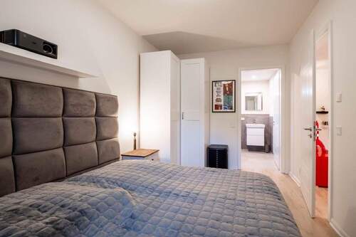 Schlafzimmer mit Bad en Suite - 