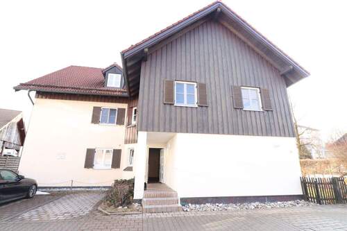 Objektansicht - Schöne 3,5-Zimmer Obergeschosswohnung in zentraler Wohnlage von Peiting