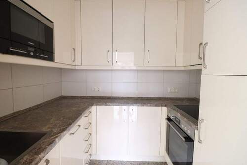 Küche - Etagenwohnung mit 78,00 m&sup2; in Peiting zur Miete