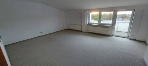 Schlafzimmer 2 - 4 Zimmer Mehrfamilienhaus, Wohnhaus zur Miete in Stralsund