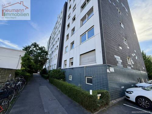 Außenansicht - Etagenwohnung mit 74,10 m² in Köln zum Kaufen