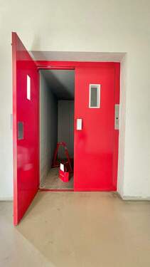 Lastenaufzug - 