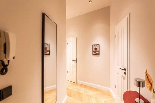 Flur - 2 Zimmer Etagenwohnung in Berlin