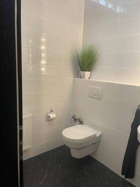 WC - 