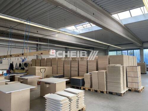 Produktion und Lager - Halle in Öhringen zur Miete